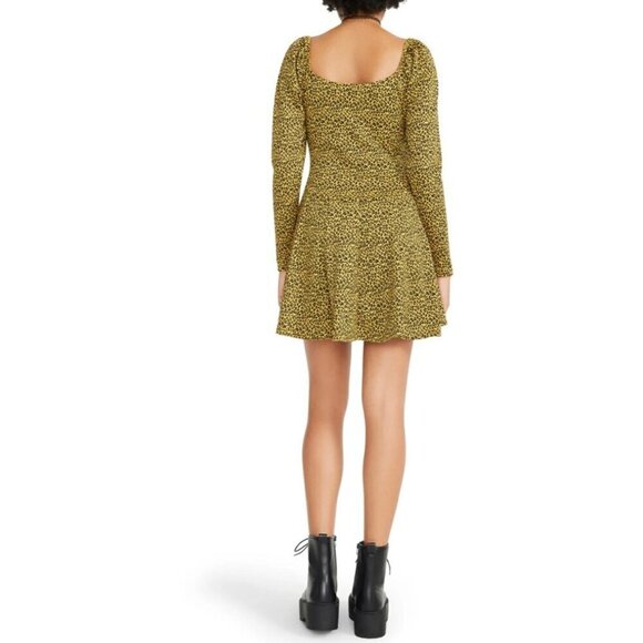 Betsey Johnson NWT Two-Tone Cheetah Print Mini Dress Yellow Size M - Picture 2 of 6